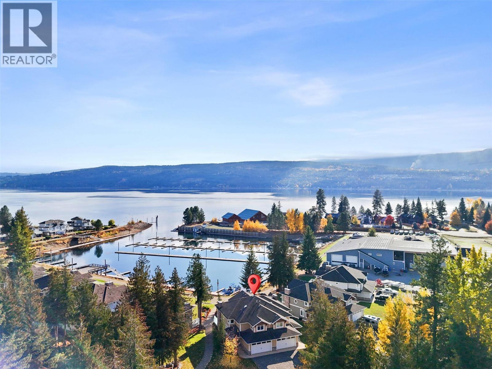 3950 Express Point Road Unit# 29. Scotch Creek, British Columbia