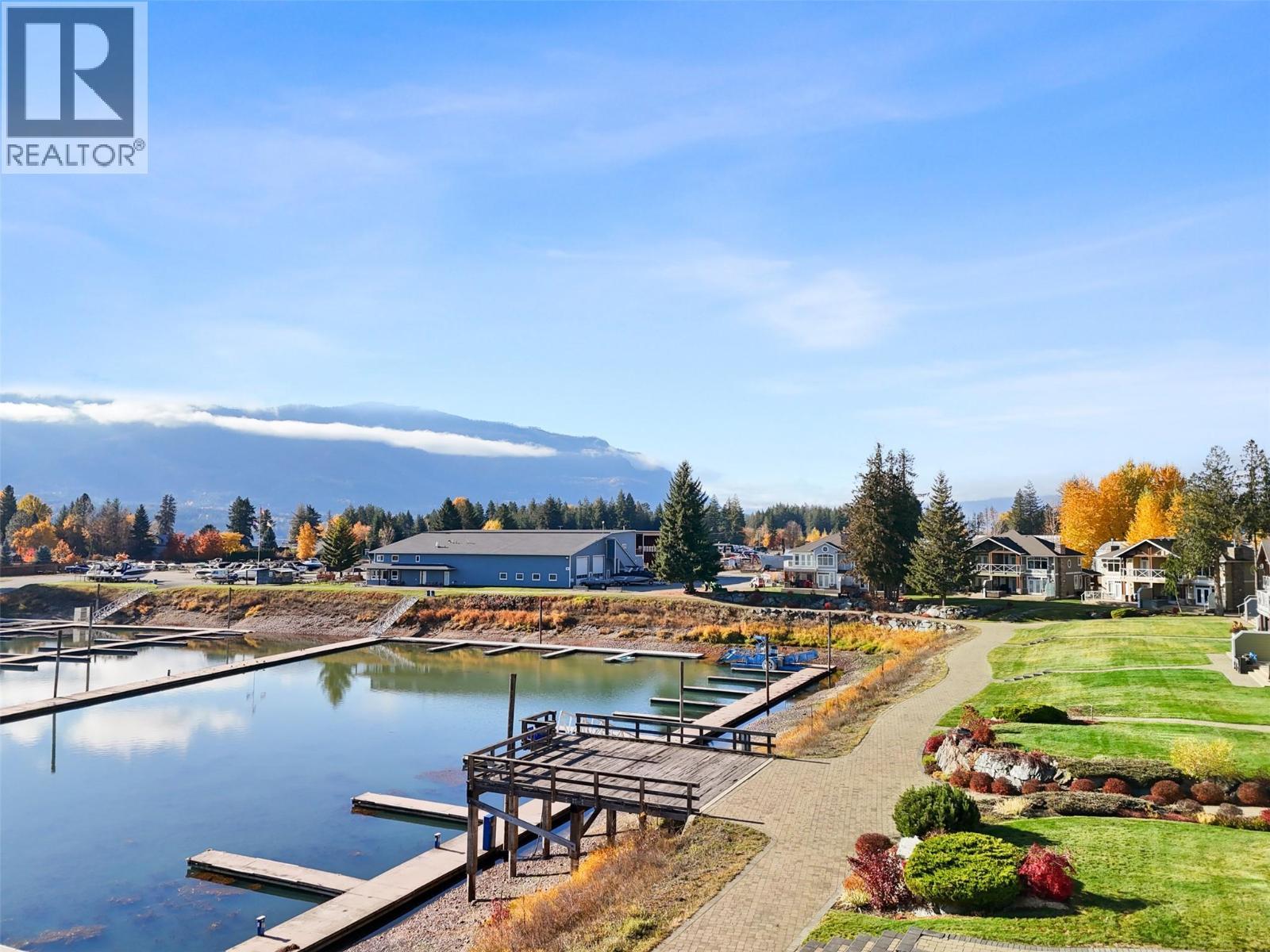 3950 Express Point Road Unit# 29. Scotch Creek, British Columbia