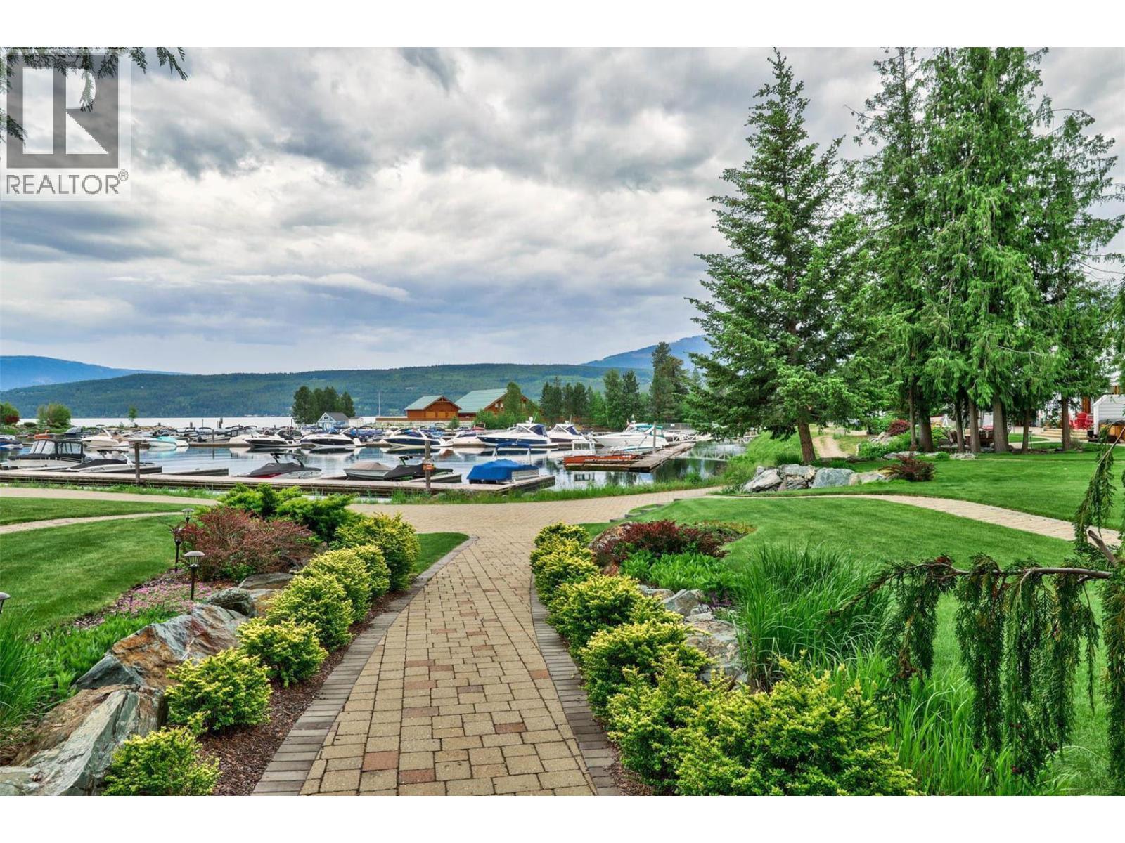 3950 Express Point Road Unit# 29. Scotch Creek, British Columbia