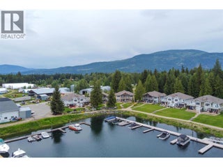 3950 Express Point Road Unit# 29. Scotch Creek, British Columbia