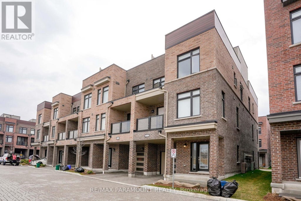 201 - 1865 Pickering Parkway, Pickering (village East)