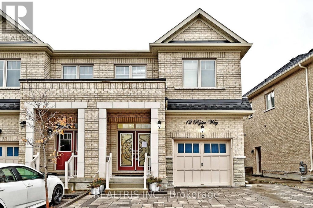 12 Ryler Way, Markham (cedarwood)