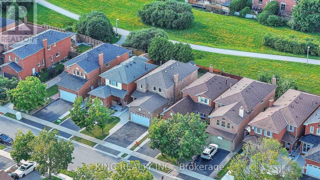 51 Pennsylvania Avenue, Brampton (fletcher's Creek South)