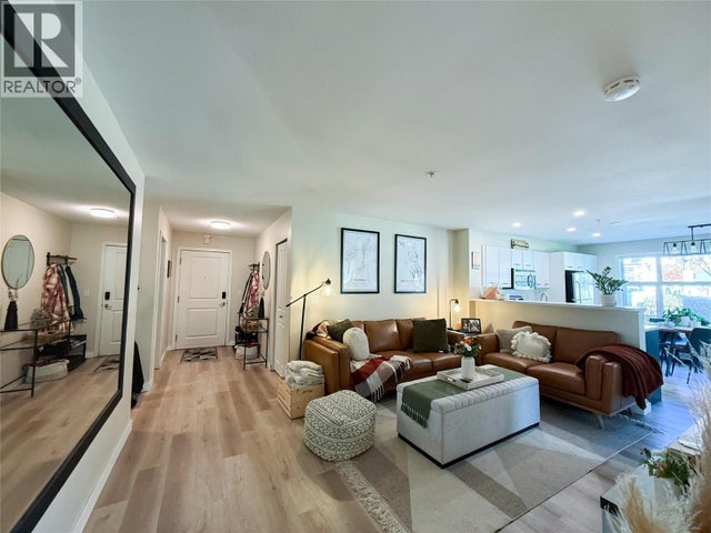 Photo of Listing #10367693