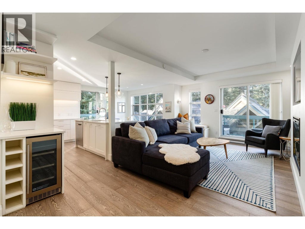 209 4865 Painted Cliff Road, Whistler