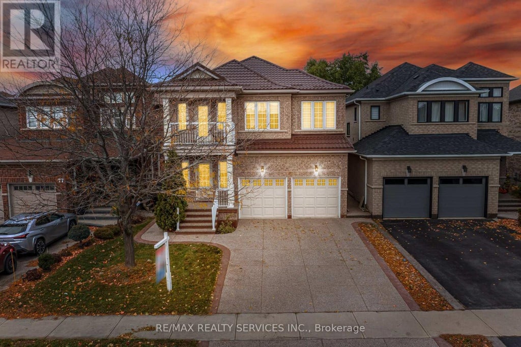 75 Harbourtown Crescent, Brampton (madoc)