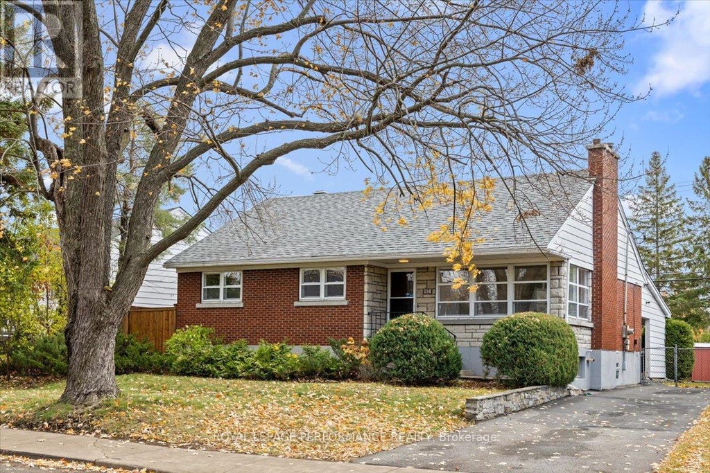 234 Knox Crescent, Ottawa