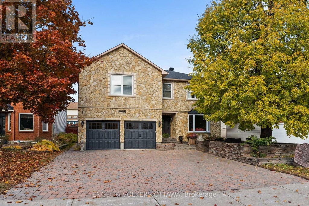 563 Merkley Drive, Ottawa