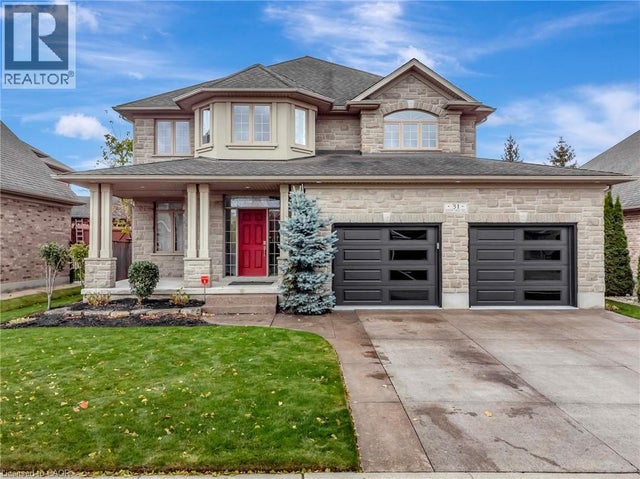 31 Pioneer Tower Crescent, Kitchener