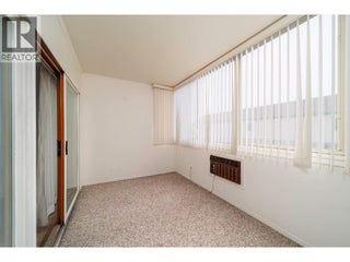 1055 Glenwood Avenue Unit# 101. Kelowna, British Columbia