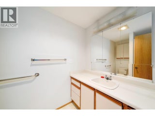 1055 Glenwood Avenue Unit# 101. Kelowna, British Columbia
