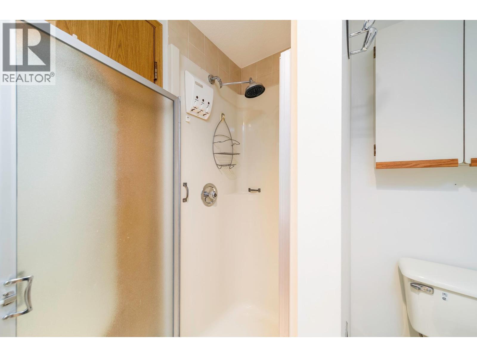 1055 Glenwood Avenue Unit# 101. Kelowna, British Columbia