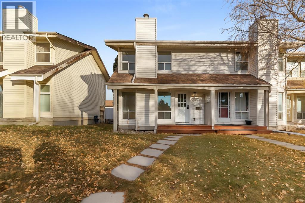 14 Woodhill Road Sw, Calgary