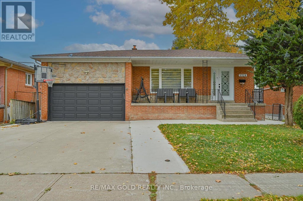 3724 Darla Drive, Mississauga (malton)