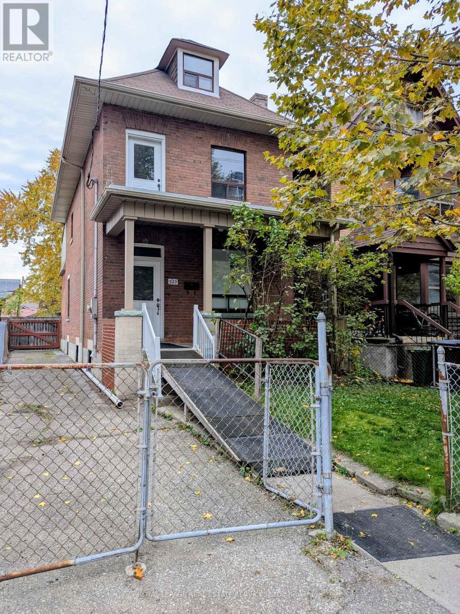 529 Gladstone Avenue, Toronto (dufferin Grove)