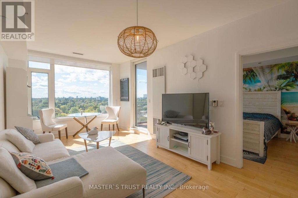 1102 - 1035 Bank Street, Ottawa