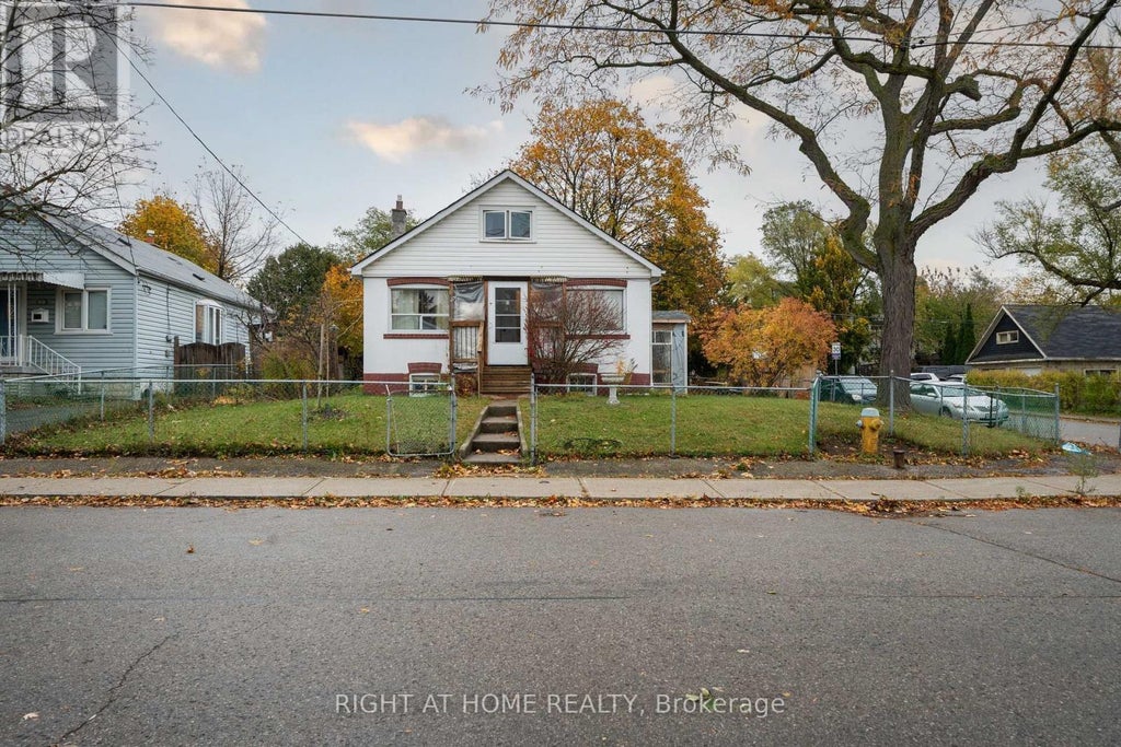 41 Bexhill Avenue, Toronto (clairlea-Birchmount)