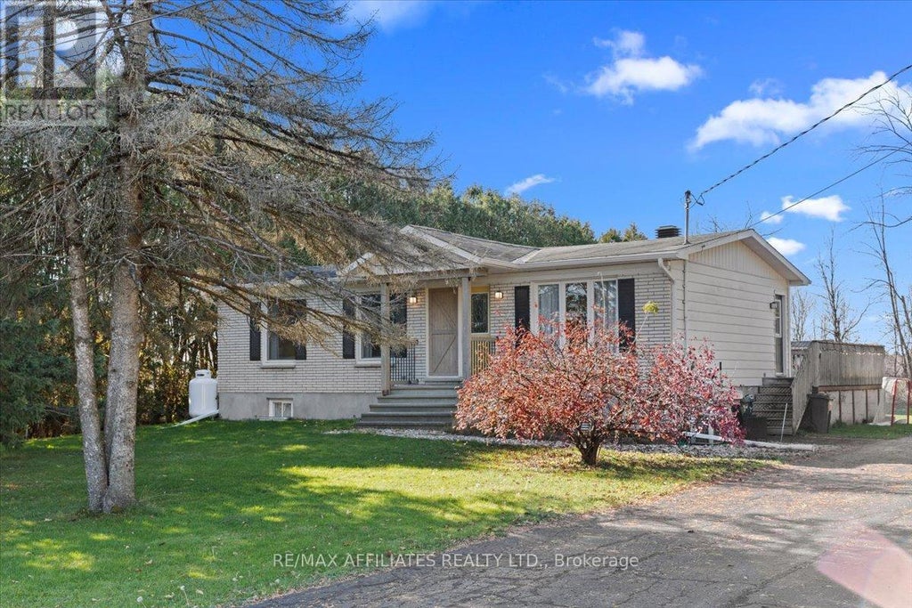 2462 Dunning Road, Ottawa