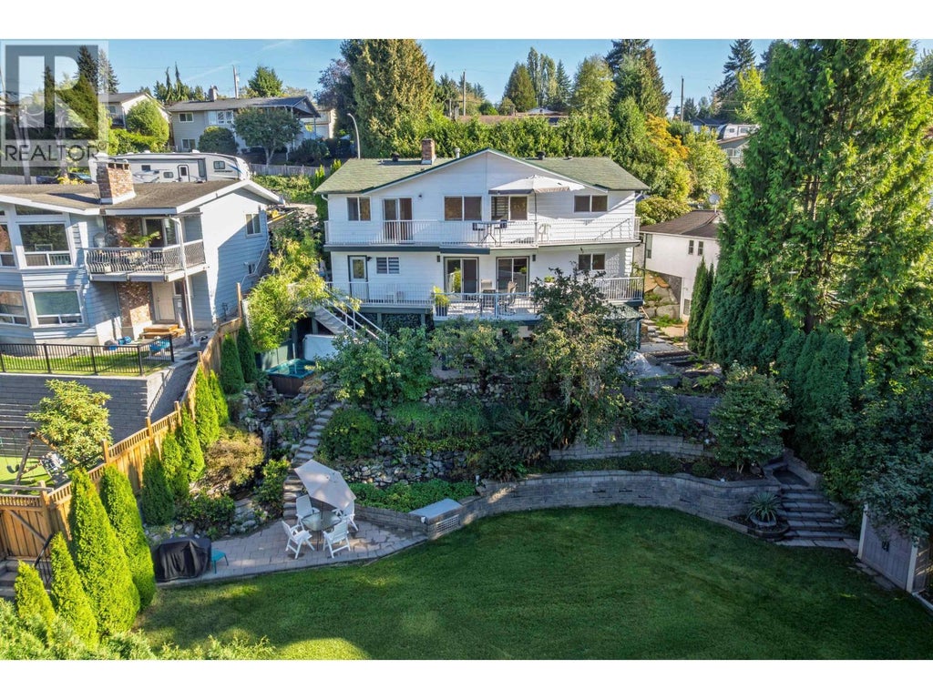 1496 Mary Hill Lane, Port Coquitlam