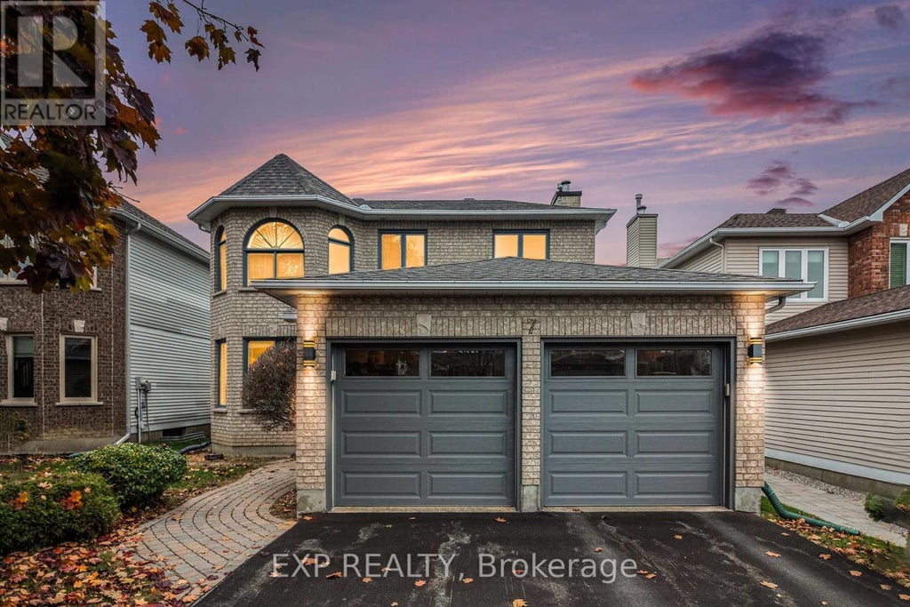 7 Forestglade Crescent, Ottawa