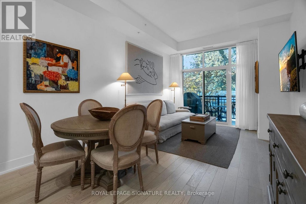 206 - 66 Kippendavie Avenue, Toronto (the Beaches)