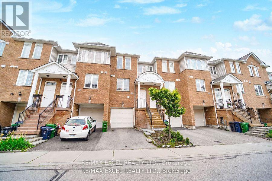 4 - 2784 Eglinton Avenue E, Toronto (eglinton East)
