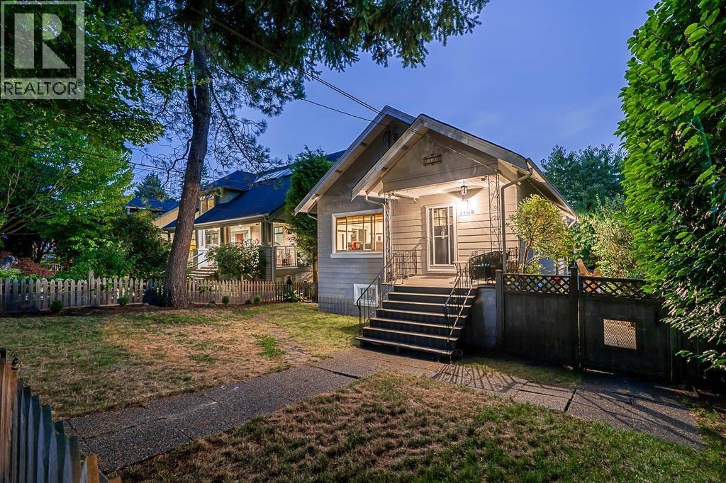 1408 Edinburgh Street, New Westminster