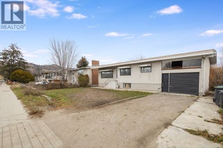 1395 Gordon Drive. Kelowna, British Columbia