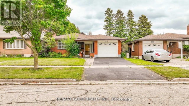 55 Ramblewood Way, Kitchener