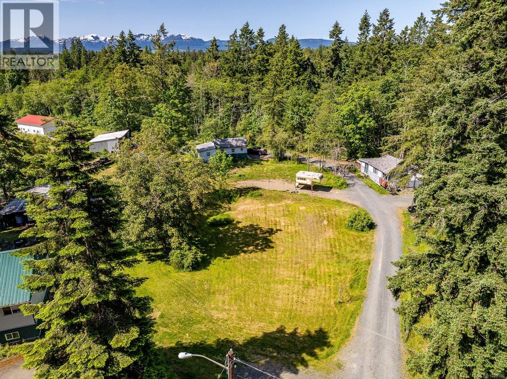4399 Island Highway S, Courtenay