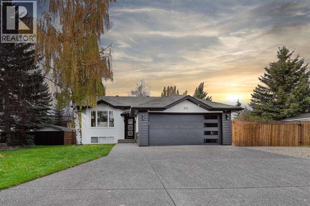 941 West Chestermere Drive, Chestermere