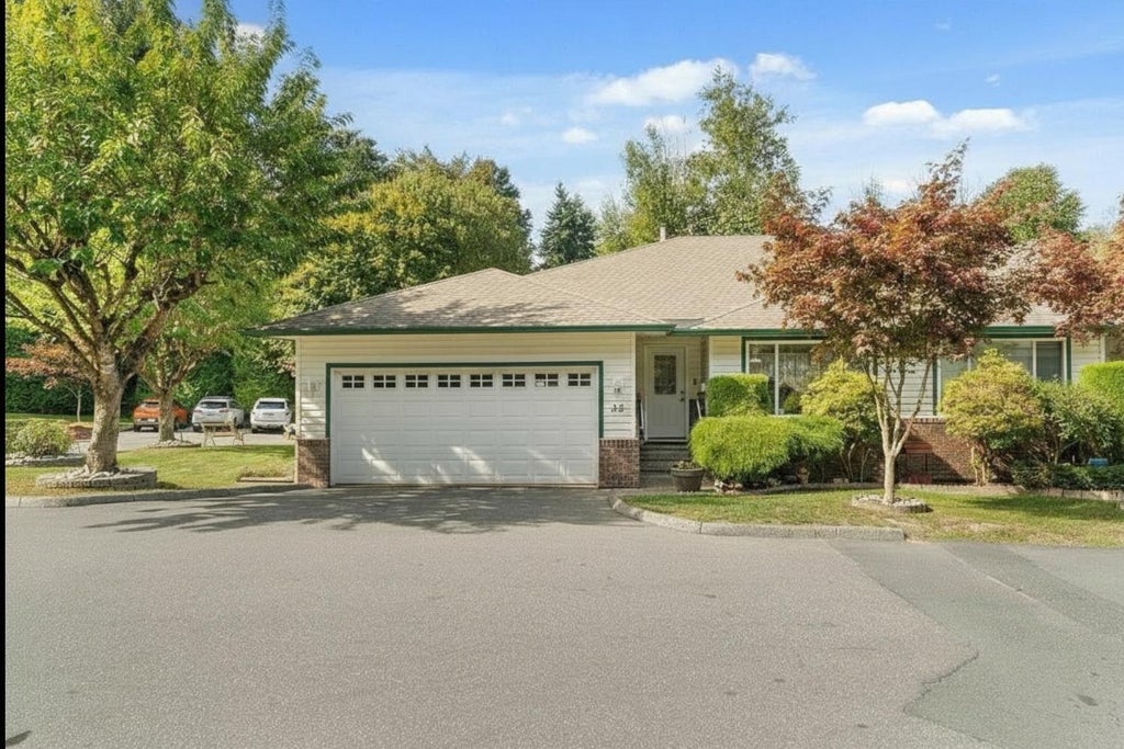 35 34250 Hazelwood Avenue, Abbotsford