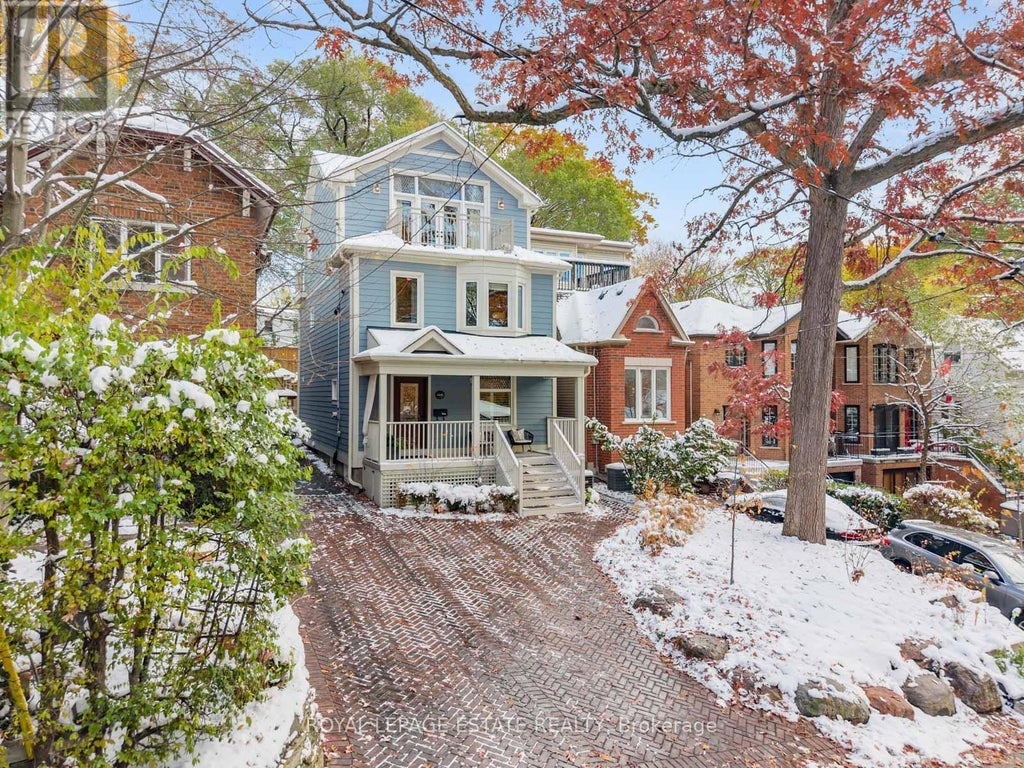 143b Silver Birch Avenue, Toronto (the Beaches)