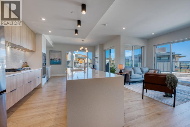 Photo of Listing #10369125