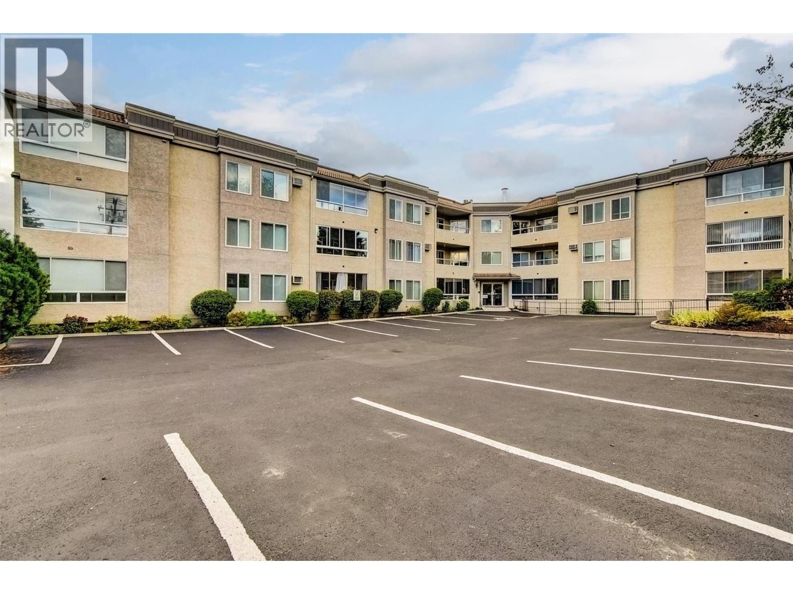 3815 Brown Road Unit# 307. West Kelowna, British Columbia