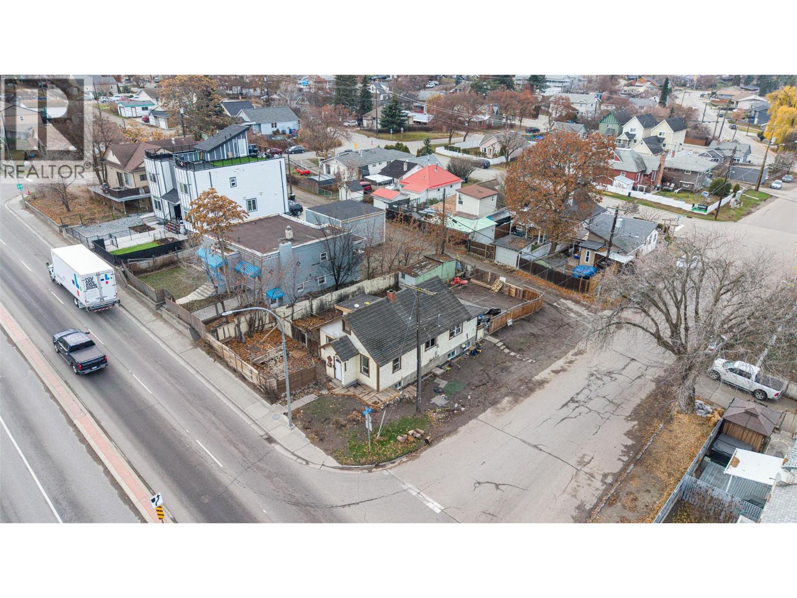 2214 32 Street. Vernon, British Columbia