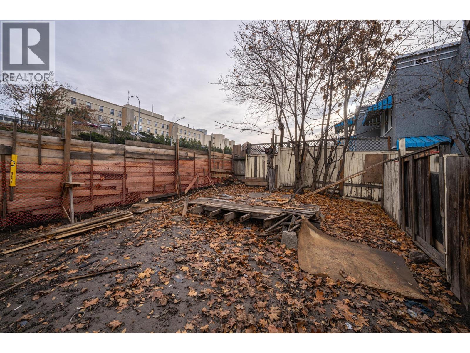 2214 32 Street. Vernon, British Columbia