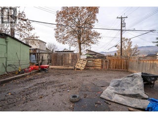 2214 32 Street. Vernon, British Columbia