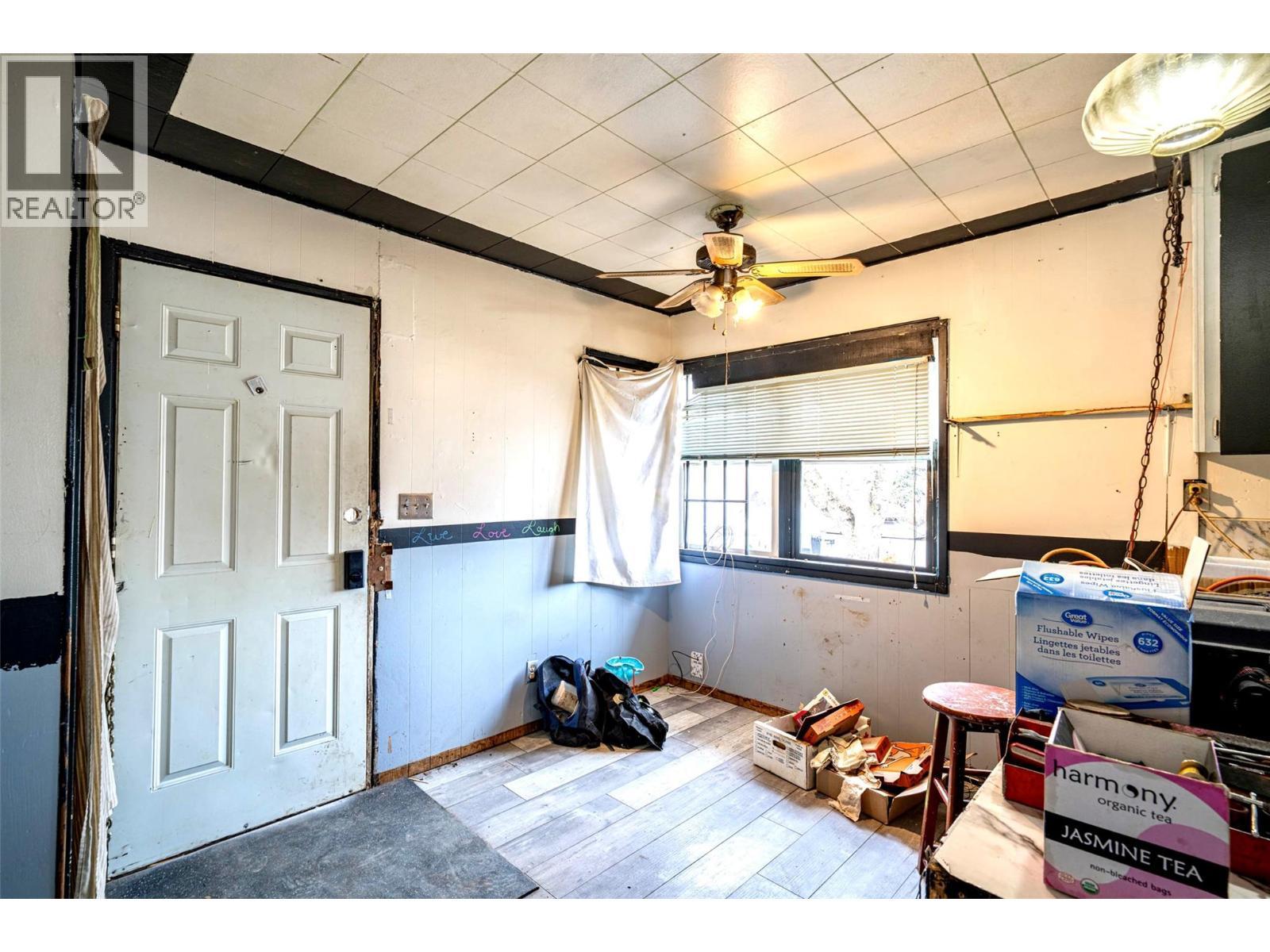 2214 32 Street. Vernon, British Columbia