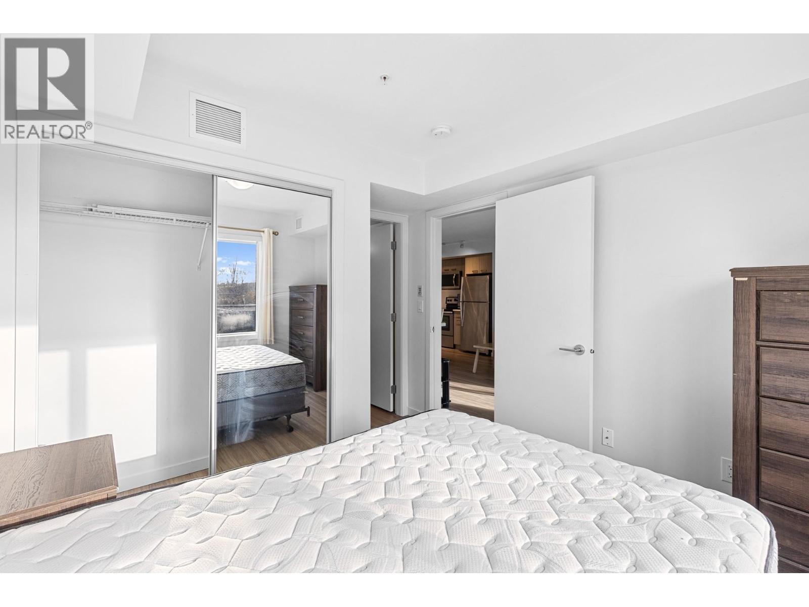 775 Academy Way Unit# 106. Kelowna, British Columbia