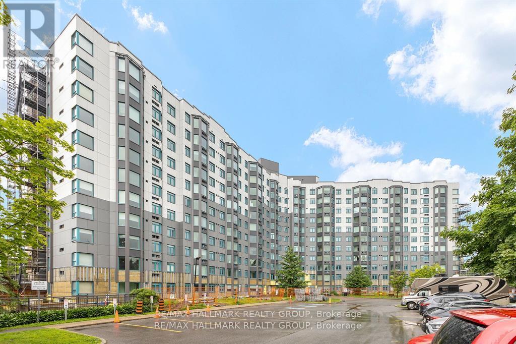 902 - 1025 Grenon Avenue, Ottawa