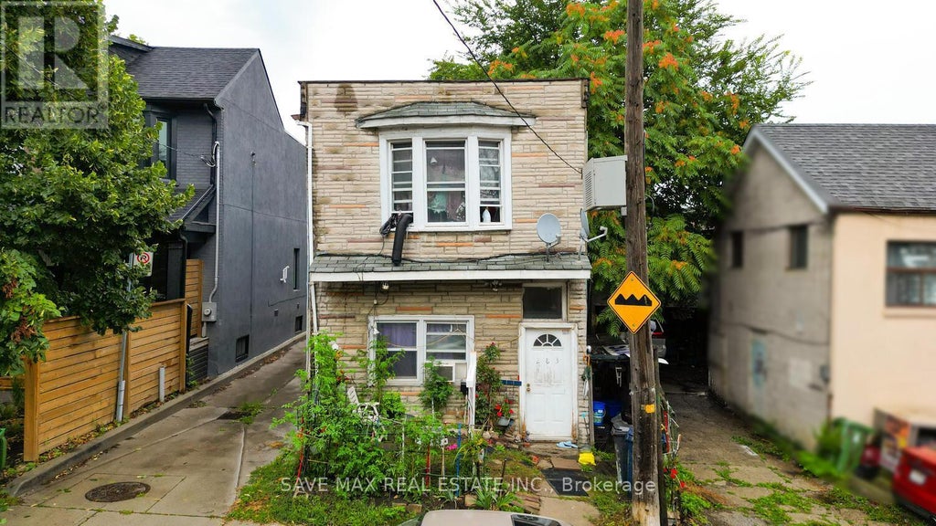 283 Rhodes Avenue E, Toronto (greenwood-Coxwell)