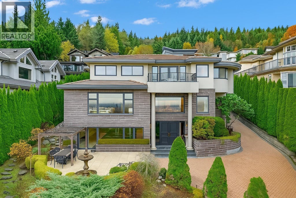 1525 Errigal Place, West Vancouver