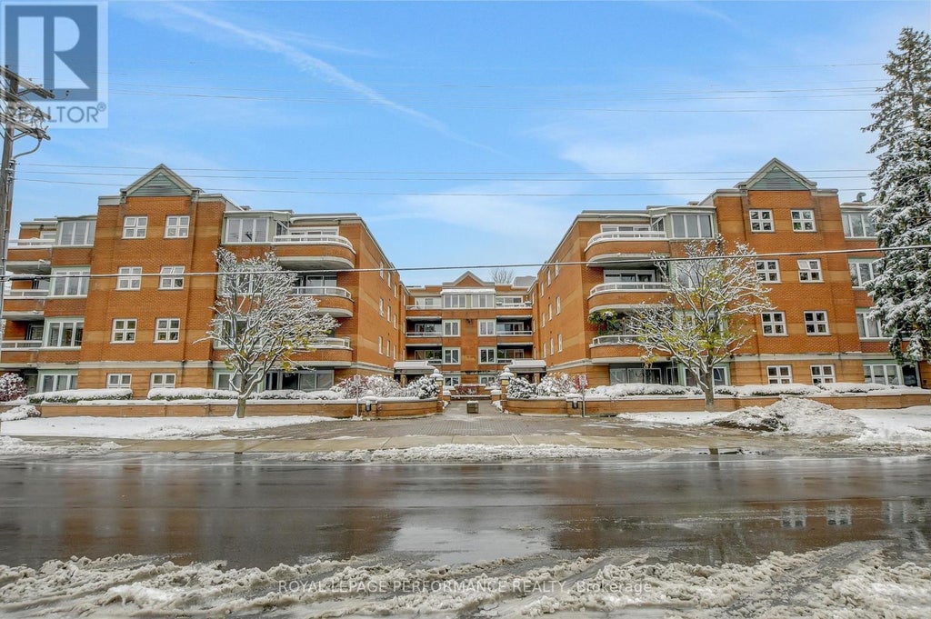 202 - 320 Crichton Street, Ottawa