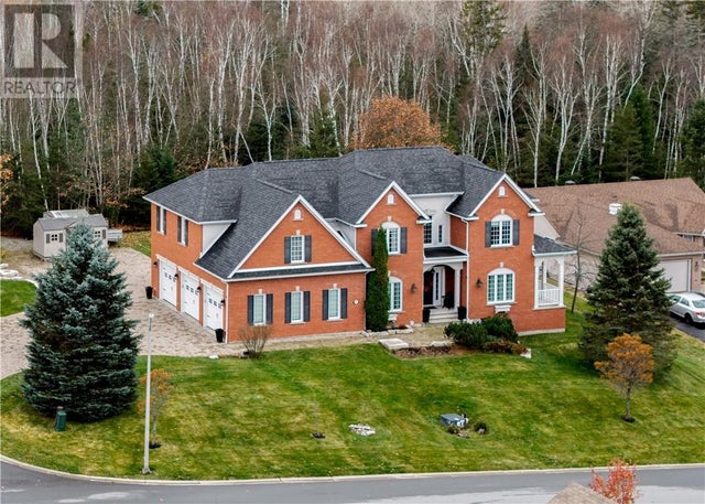 41 Bonnie Drive, Lively