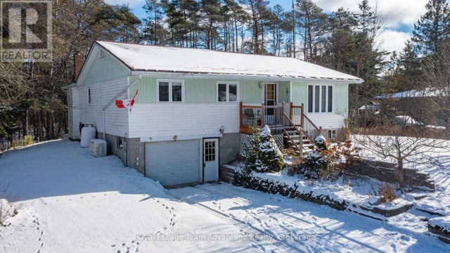 25 Maple Street, Seguin