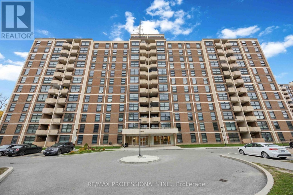 210 - 345 Driftwood Avenue, Toronto (black Creek)