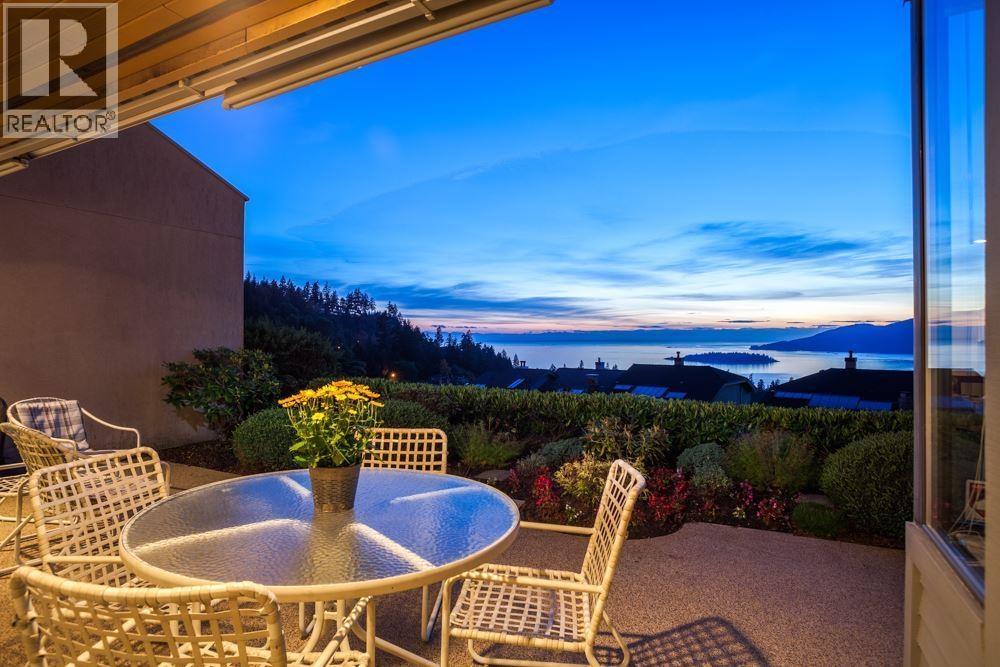 5446 Meadfeild Lane, West Vancouver