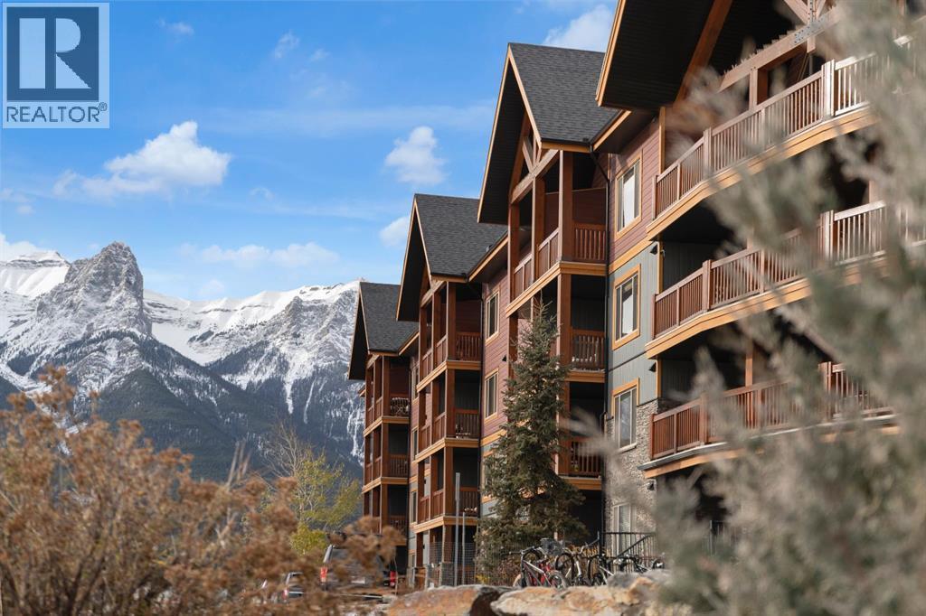 204, 300 Palliser Lane, Canmore