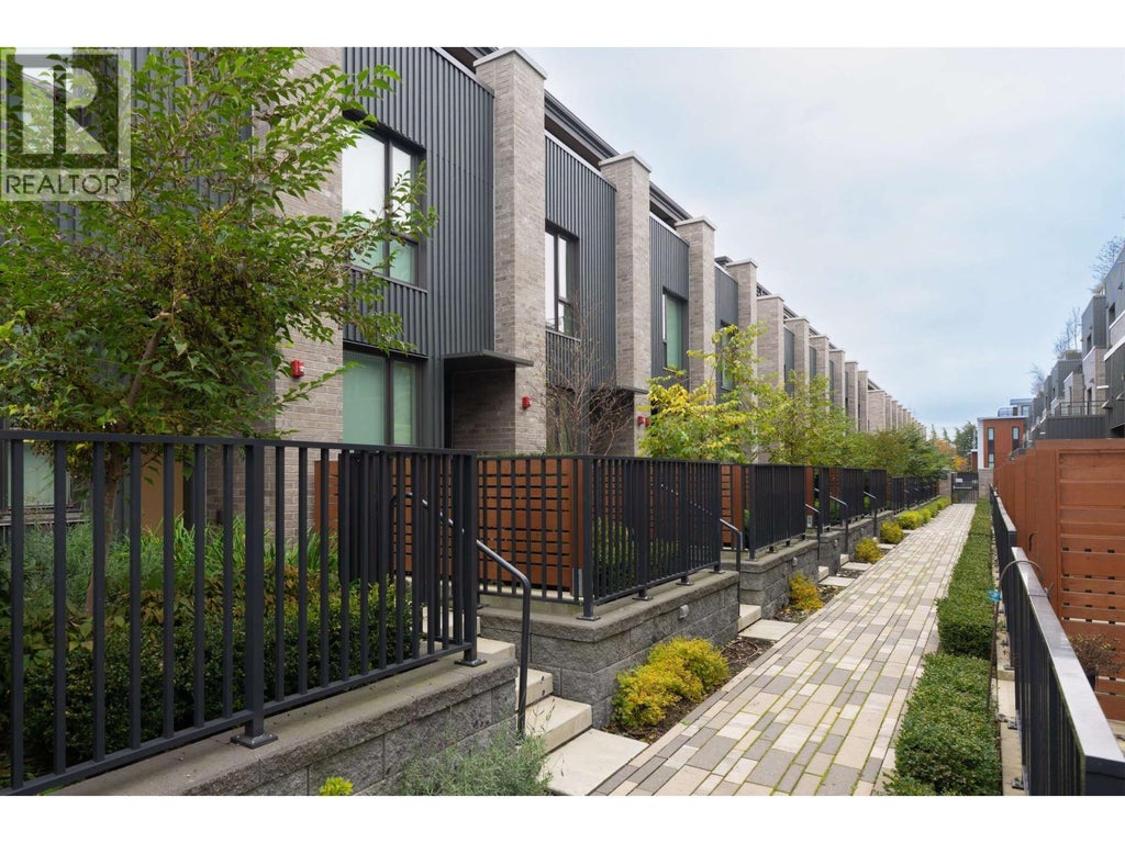 173 805 W 49th Avenue, Vancouver